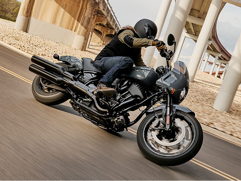 2024 Indian Motorcycle Sport Chief Dark Horse® in Fort Lauderdale, Florida - Photo 14