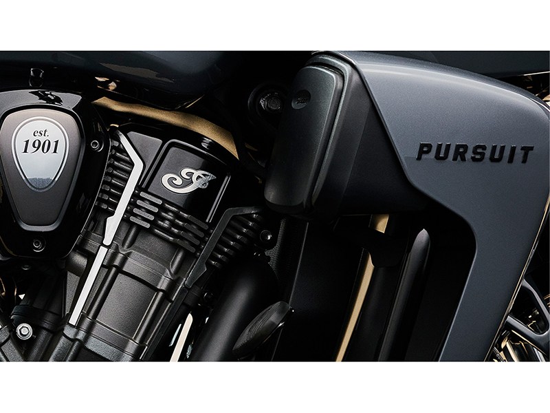 2024 Indian Motorcycle Pursuit® Dark Horse® with Premium Package in Fort Lauderdale, Florida - Photo 9
