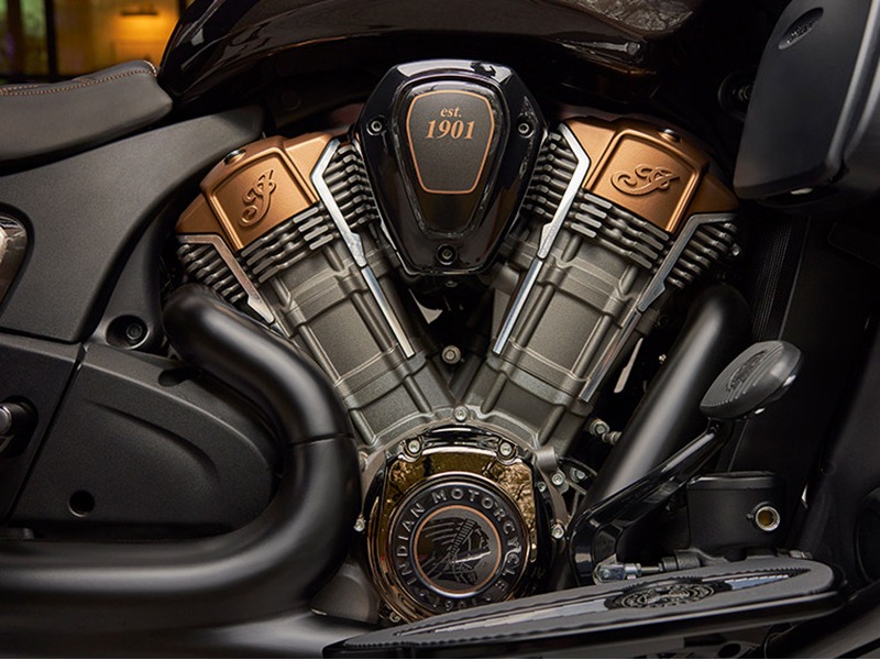 2024 Indian Motorcycle Pursuit® Elite in Fort Lauderdale, Florida - Photo 13