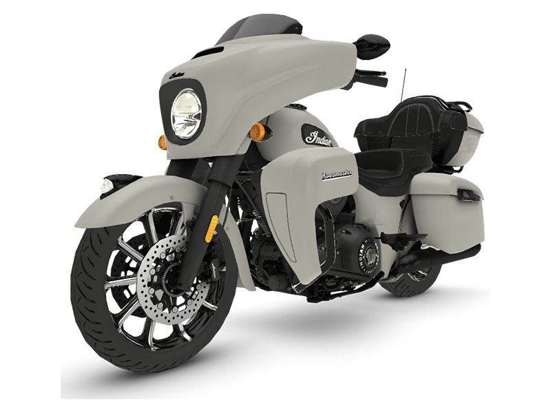 2024 Indian Motorcycle Roadmaster® Dark Horse® in Fort Lauderdale, Florida - Photo 2