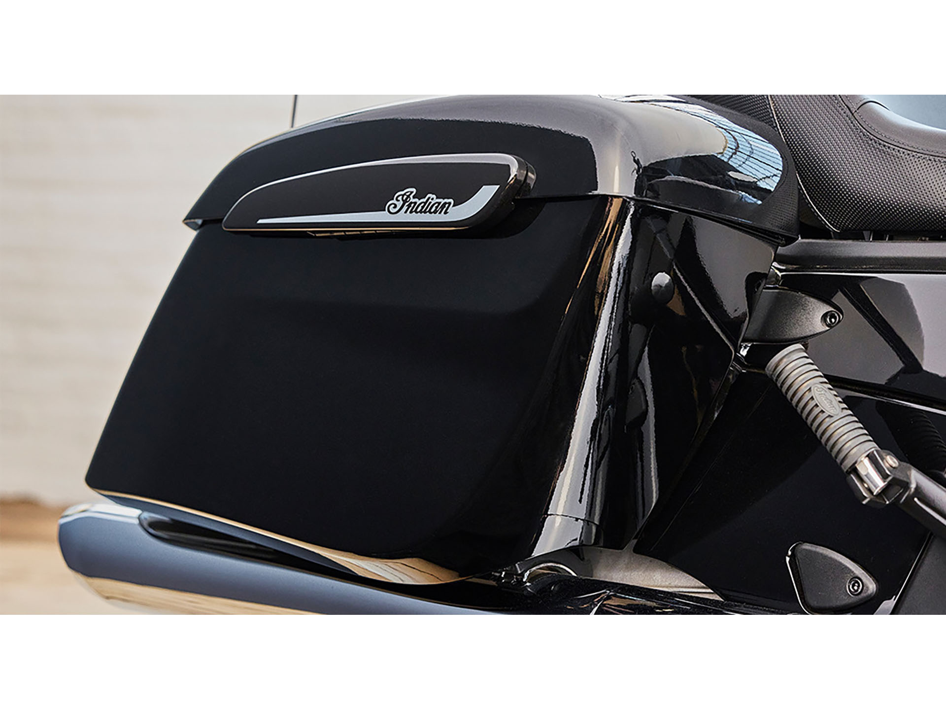 2024 Indian Motorcycle Challenger® in Fort Lauderdale, Florida - Photo 12