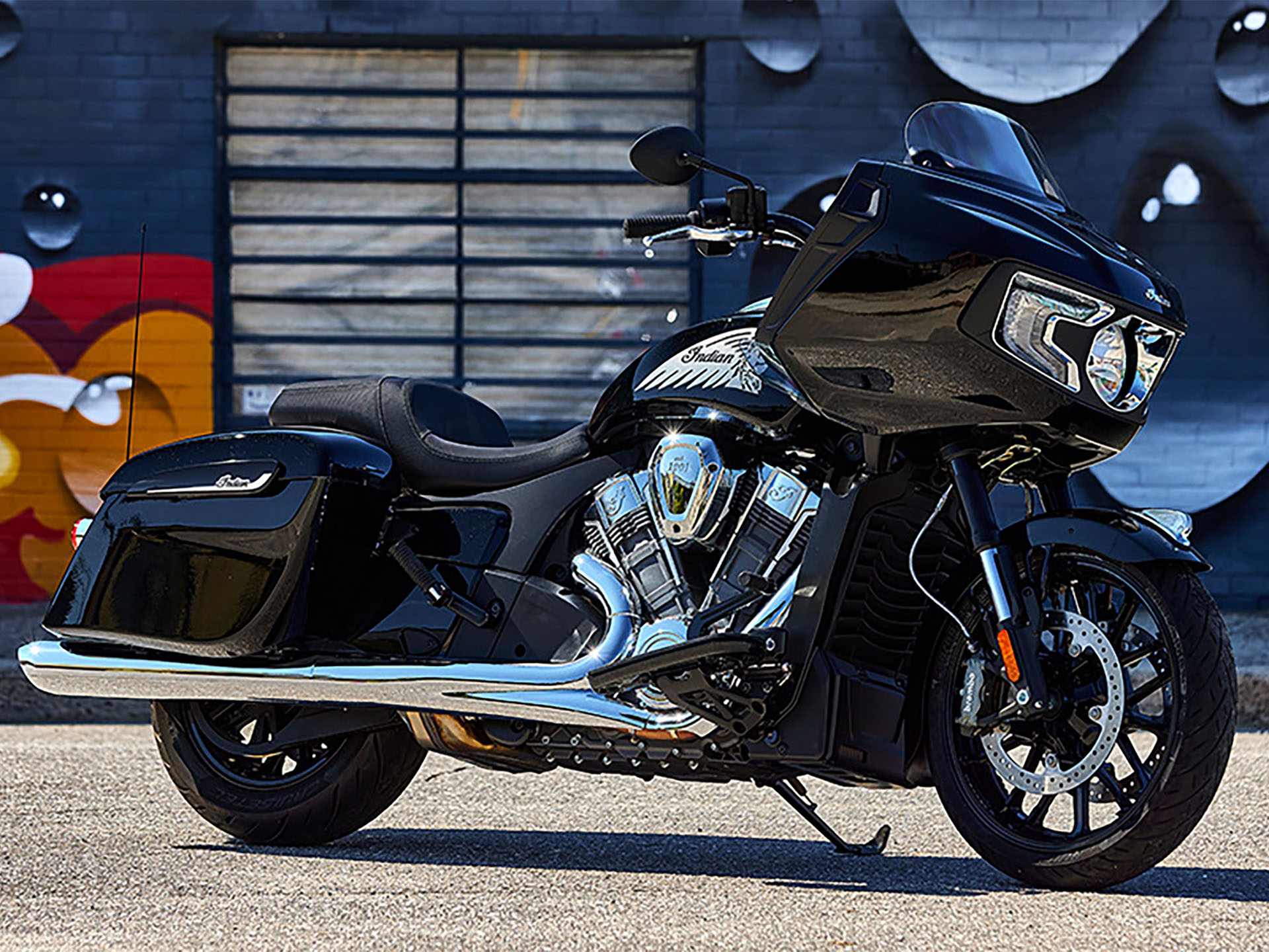 2024 Indian Motorcycle Challenger® in Fort Lauderdale, Florida - Photo 15