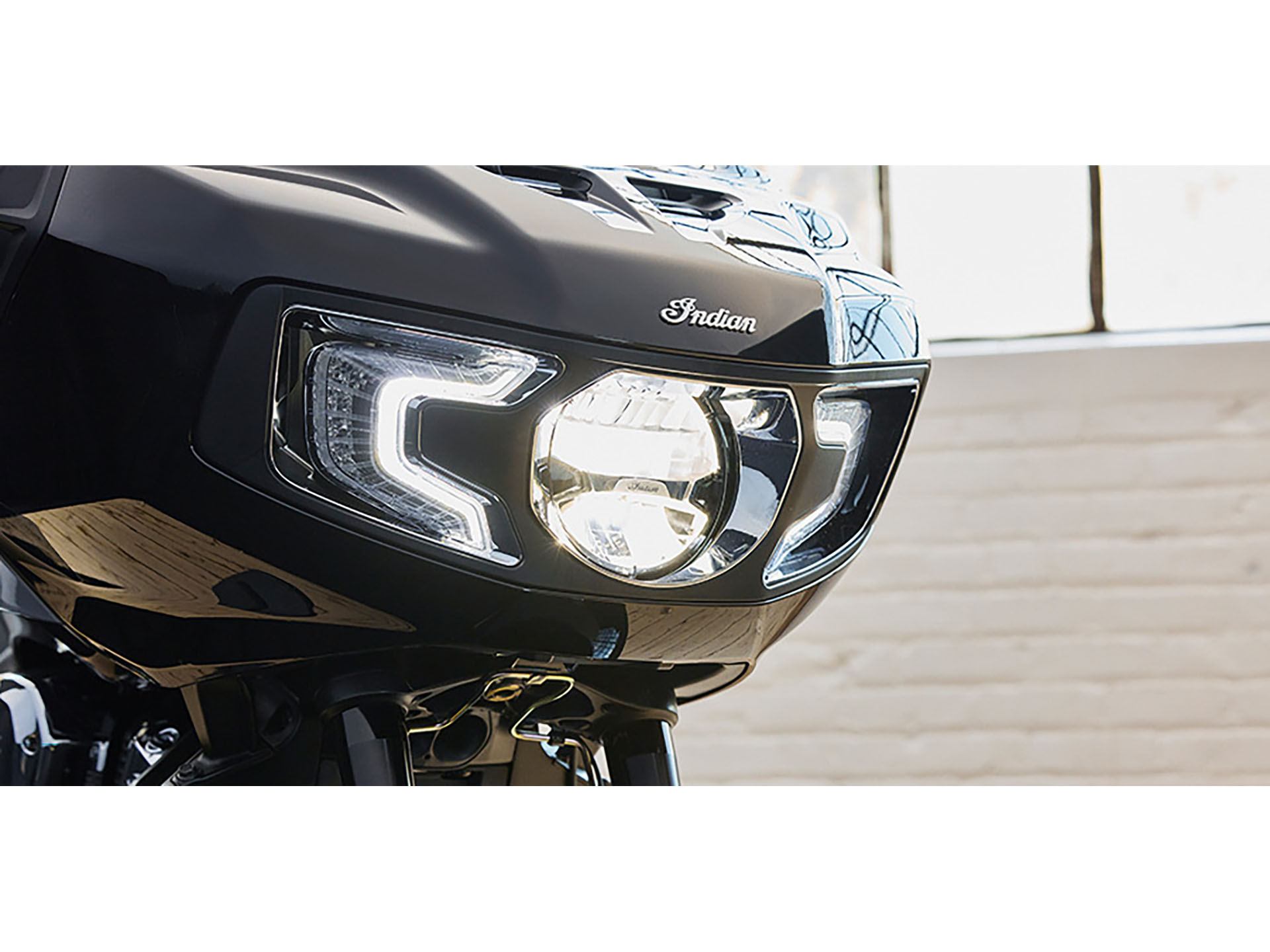 2024 Indian Motorcycle Challenger® in Fort Lauderdale, Florida - Photo 13
