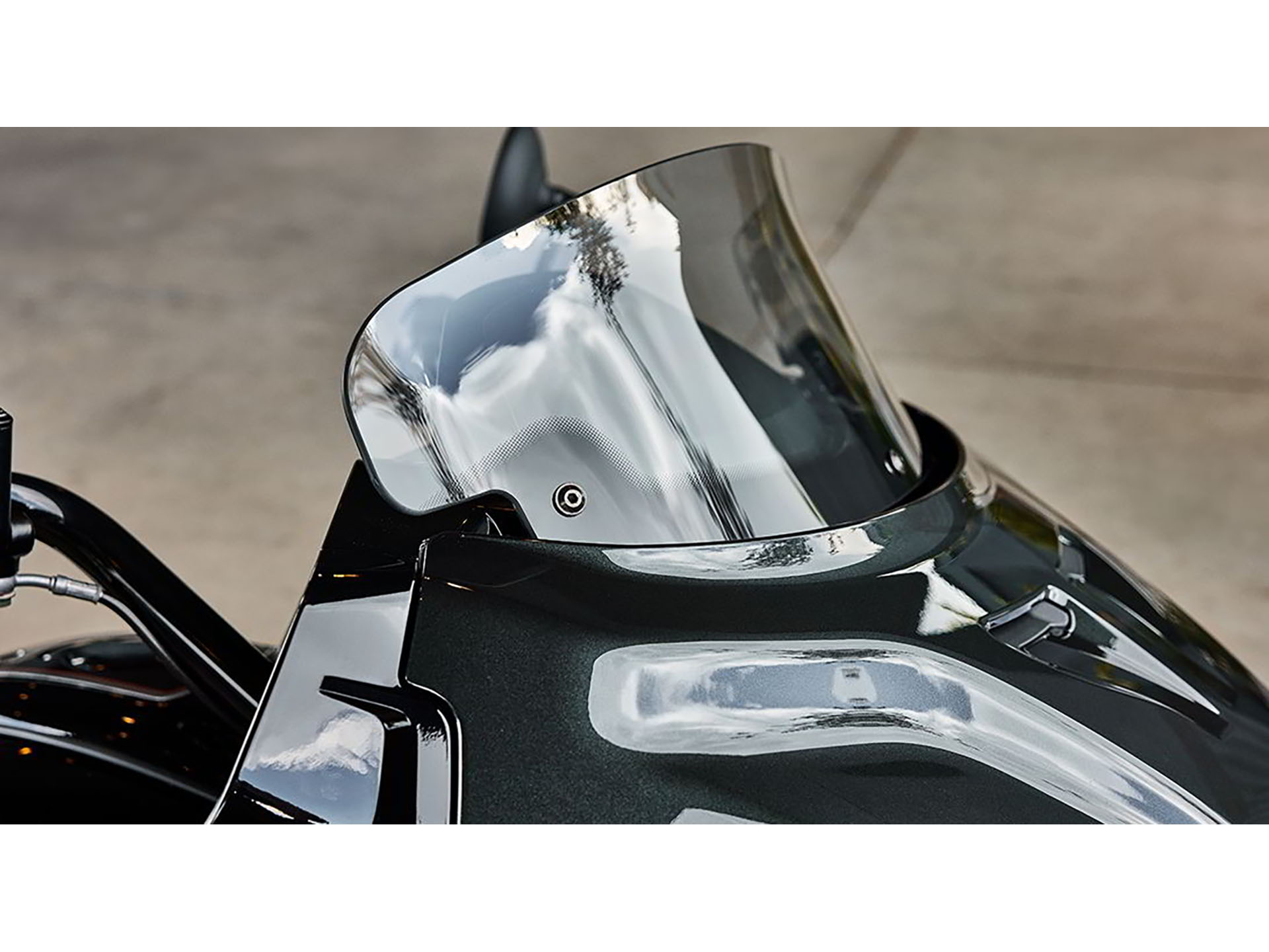 2024 Indian Motorcycle Challenger® Elite in Fort Lauderdale, Florida - Photo 11