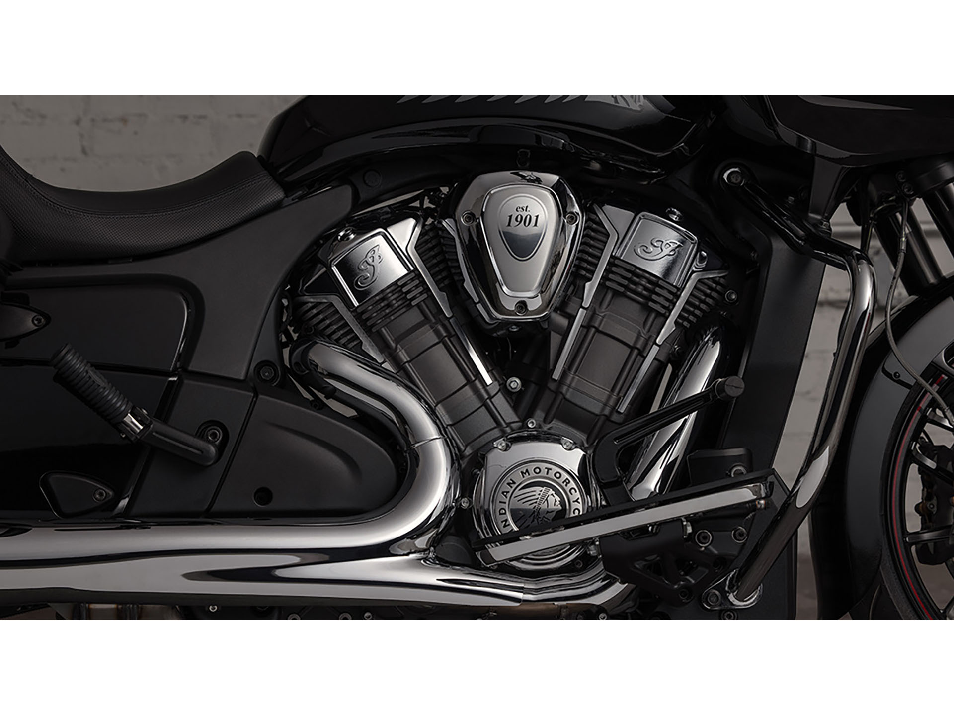 2024 Indian Motorcycle Challenger® Limited in Fort Lauderdale, Florida - Photo 9