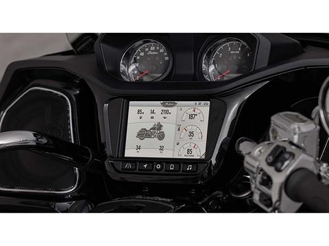 2024 Indian Motorcycle Challenger® Limited in Fort Lauderdale, Florida - Photo 10