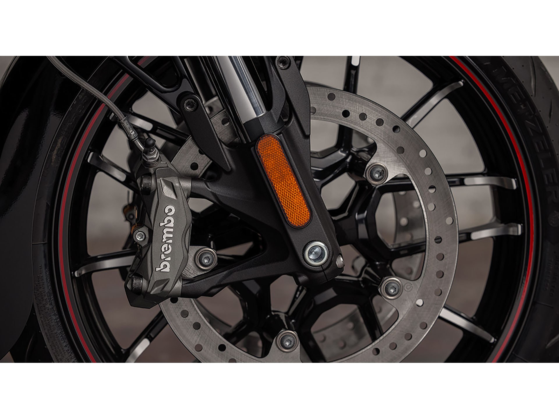 2024 Indian Motorcycle Challenger® Limited in Fort Lauderdale, Florida - Photo 12