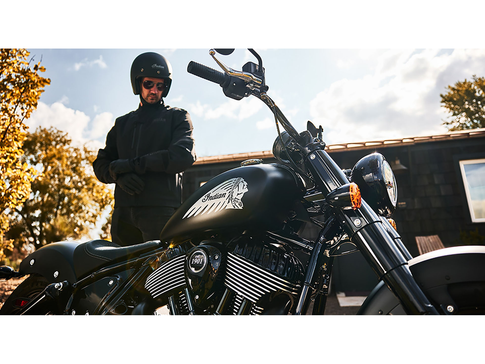 2024 Indian Motorcycle Chief Bobber Dark Horse® in Fort Lauderdale, Florida - Photo 14
