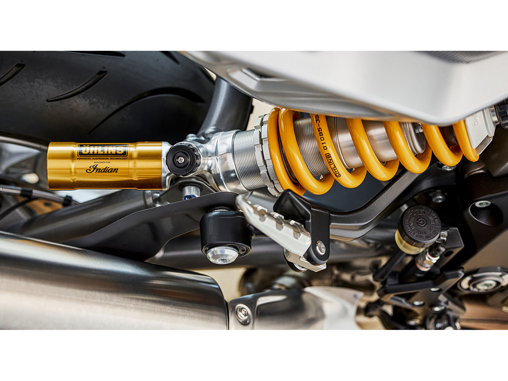 2024 Indian Motorcycle FTR R Carbon in Fort Lauderdale, Florida - Photo 9