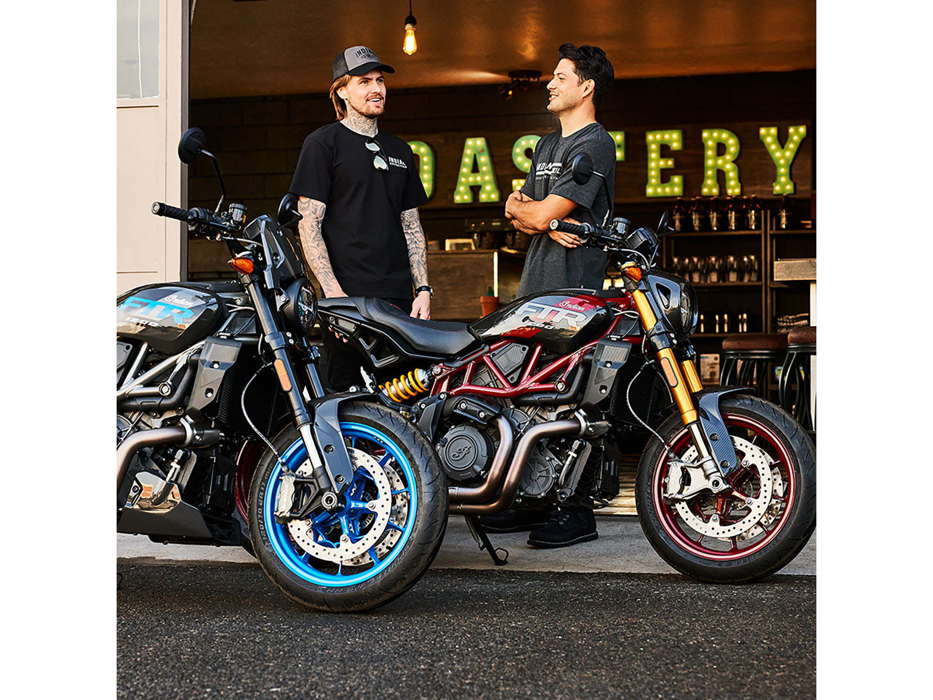 2024 Indian Motorcycle FTR R Carbon in Fort Lauderdale, Florida - Photo 18