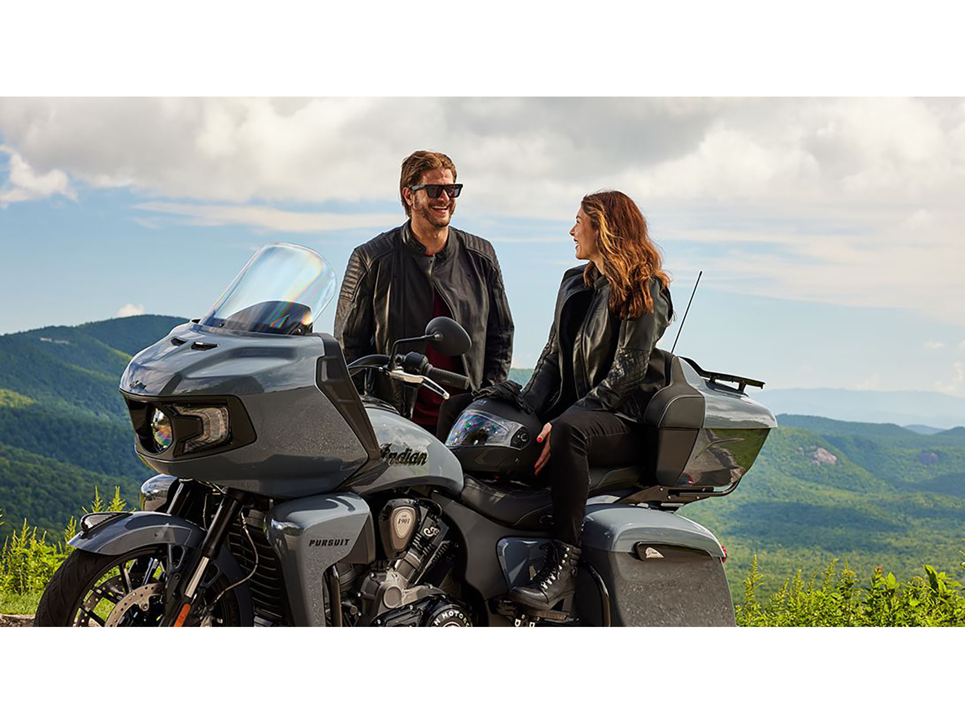 2024 Indian Motorcycle Pursuit® Dark Horse® with PowerBand Audio Package in Fort Lauderdale, Florida - Photo 19