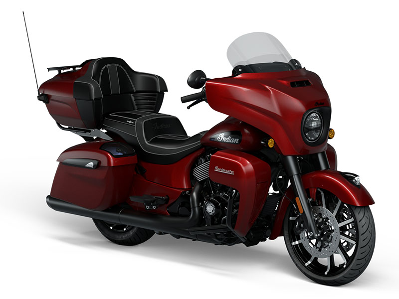 2024 Indian Motorcycle Roadmaster® Dark Horse® in Fort Lauderdale, Florida - Photo 1