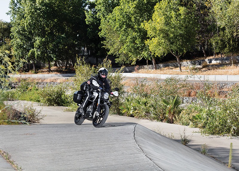 2022 Zero Motorcycles DSRP NA ZF14.4 + Charge Tank in Fort Lauderdale, Florida - Photo 17
