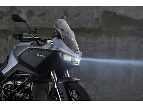 2024 Zero Motorcycles DSR ZF15.6 in Fort Lauderdale, Florida - Photo 18