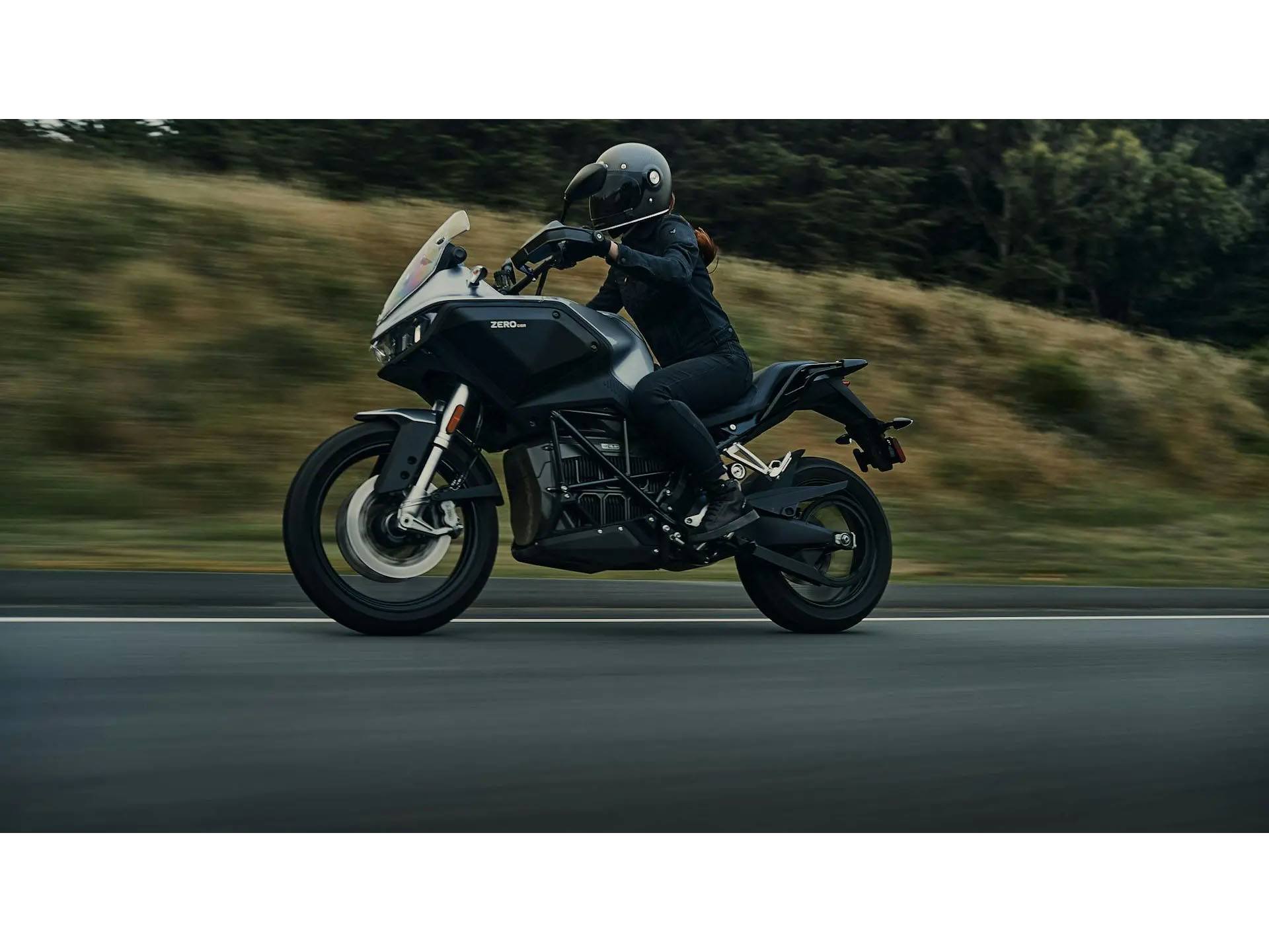 2024 Zero Motorcycles DSR ZF15.6 in Fort Lauderdale, Florida - Photo 20