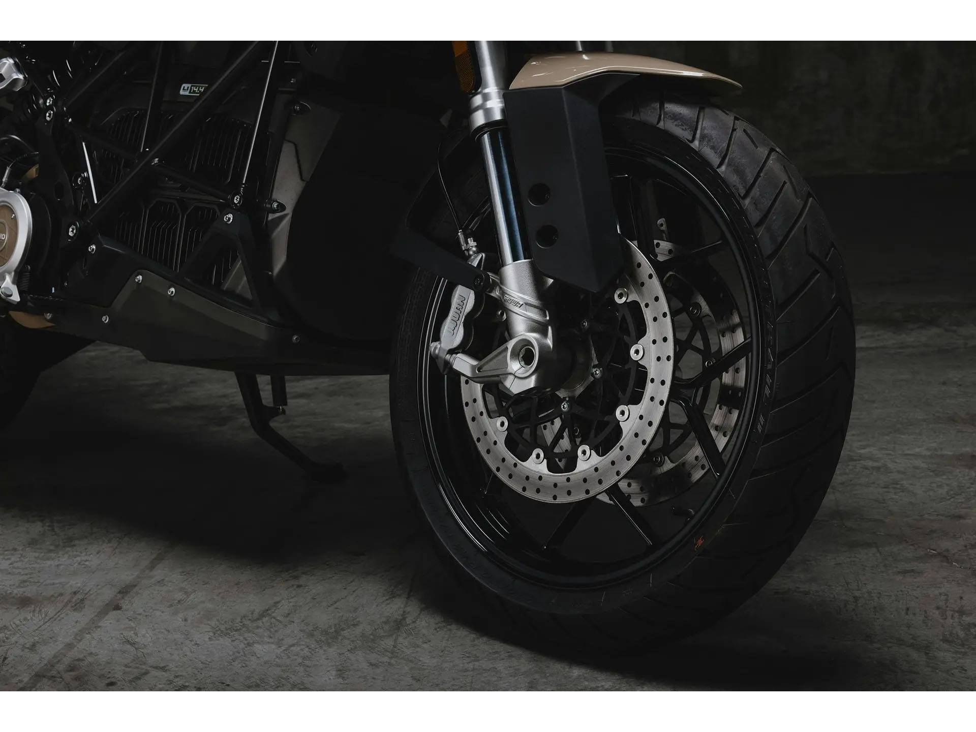 2024 Zero Motorcycles DS ZF14.4 in Fort Lauderdale, Florida - Photo 13