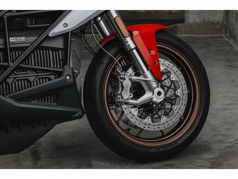 2024 Zero Motorcycles SR/F NA ZF17.3 in Fort Lauderdale, Florida - Photo 6