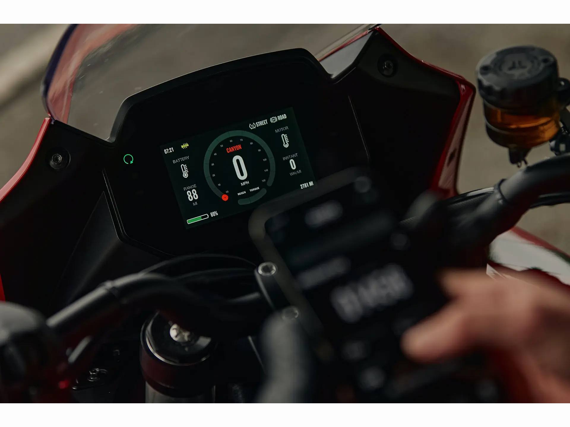 2024 Zero Motorcycles SR/S NA ZF17.3 in Fort Lauderdale, Florida - Photo 5