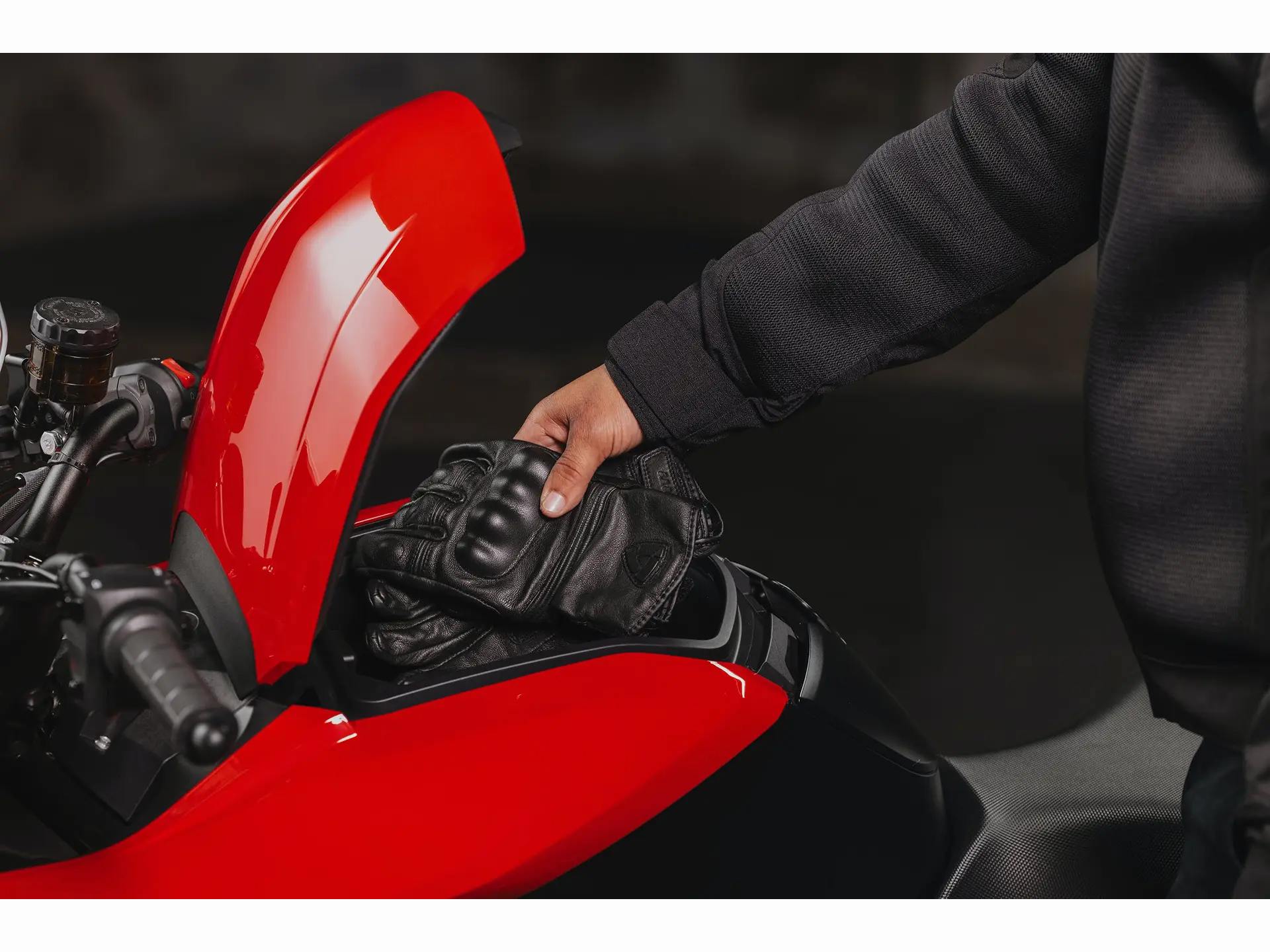 2024 Zero Motorcycles SR/S NA ZF17.3 in Fort Lauderdale, Florida - Photo 11