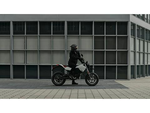 2024 Zero Motorcycles FXE ZF7.2 Integrated in Fort Lauderdale, Florida - Photo 19